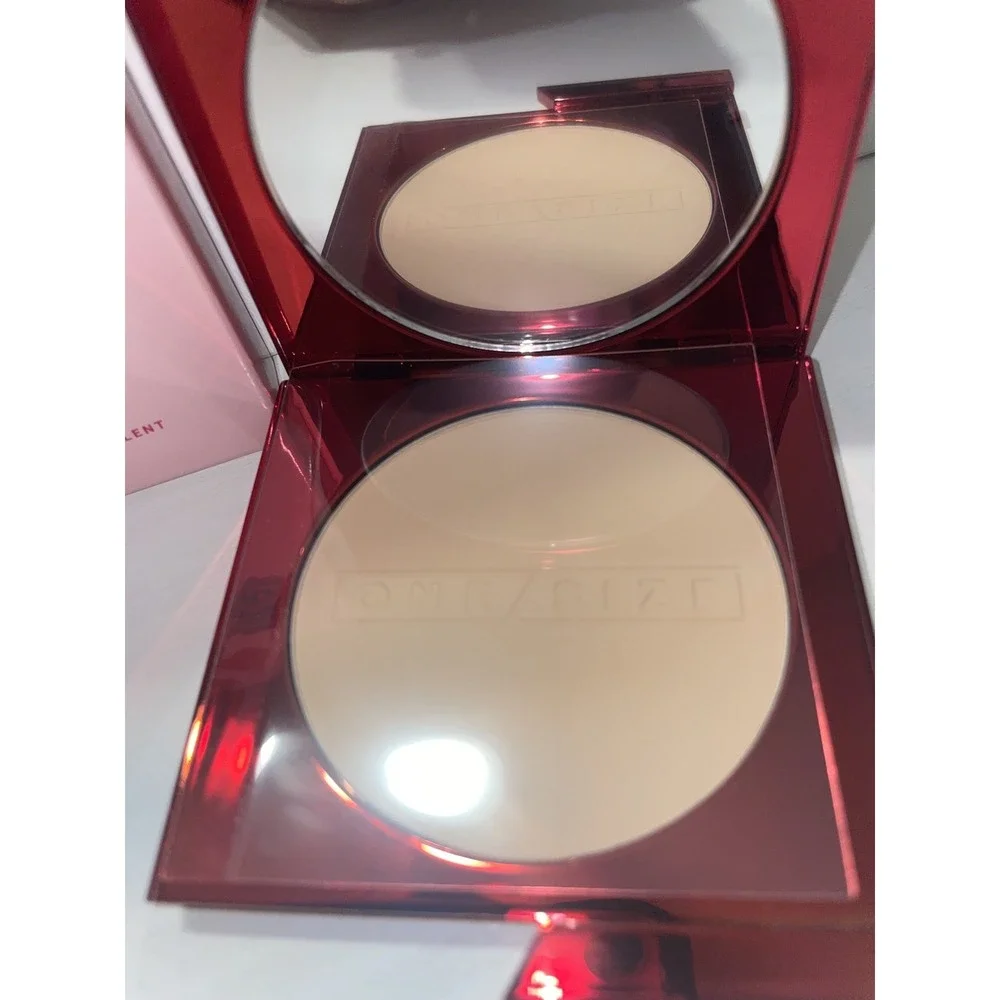 ONE/SIZE by Patrick Starrr Turn Up The Base Versatile Powder Foundation FAIR 5